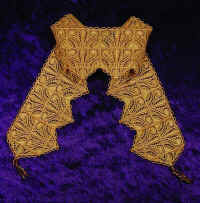 wholestole.jpg (57200 bytes)